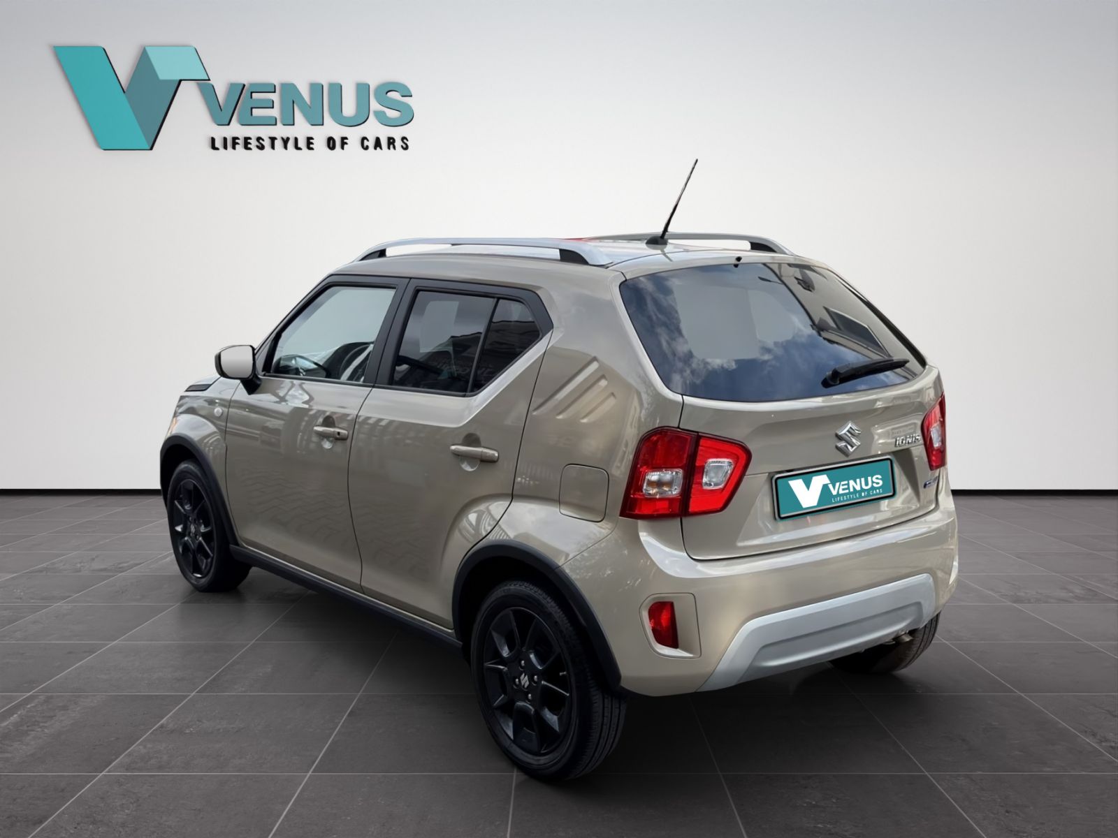 Suzuki Ignis GL+ Hybrid 2024 - 3